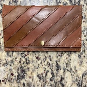 Joanna’s Favorite Wallet - Raven and Lily for Magnolia